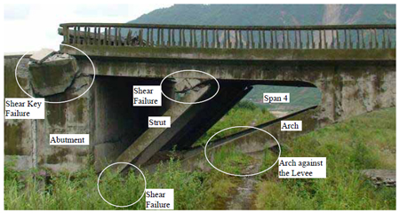Photo. Damage in Easternmost Span. Click here for more information.