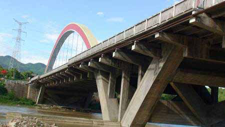 Photo. Part of the Anzhou Bridge. Click here for more information.