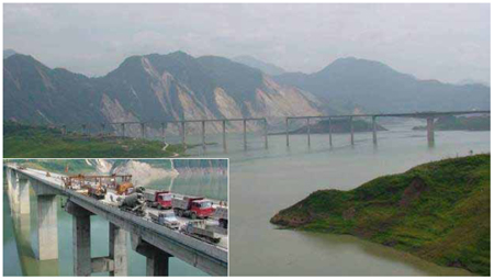 Photo. Overview of Miaozhiping Bridge. Click here for more information.