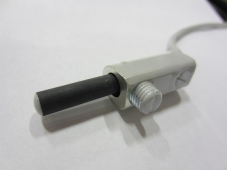 Figure 27. Photo. Actual PSE probe. This photo shows a fully assembled pseudo-reference electrode (SPE) probe. 