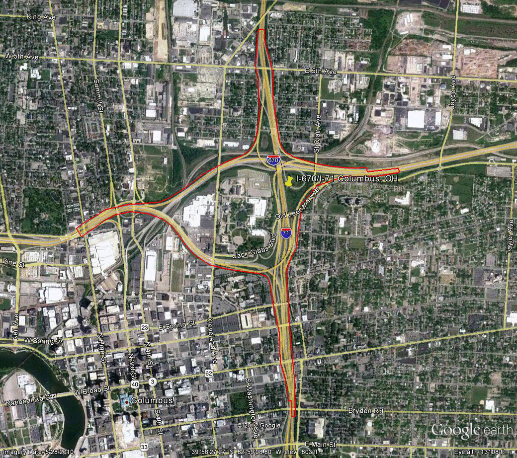 Figure 98. Photo. Aerial view of site OH-2. This figure shows an aerial photo of the interchange of I-71 with I-670 in Columbus, OH. The study limits along each route were drawn on the aerial photograph.