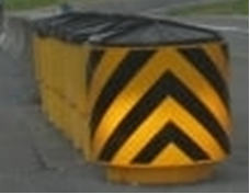 Figure 46. Photo. Second image of barrier type 19—impact attenuator.(4)